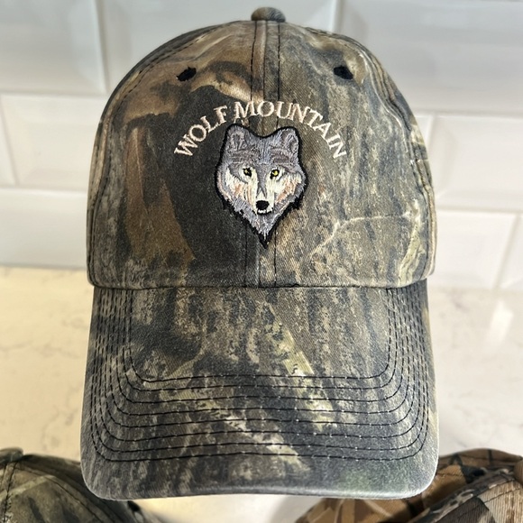 Camo hats - Picture 2 of 9